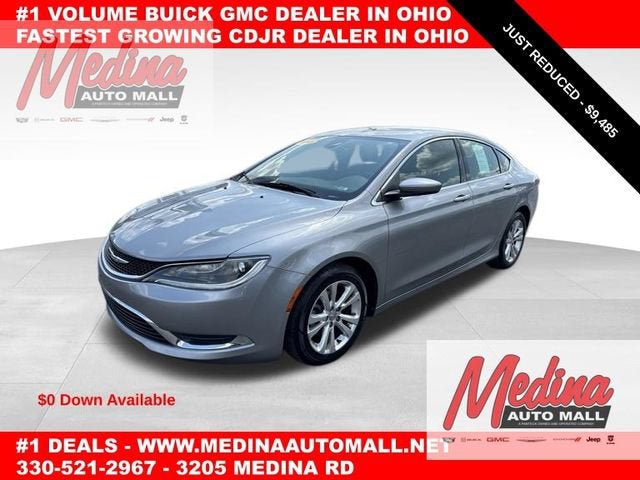 2015 Chrysler 200 Limited in Other — front three-quarter view