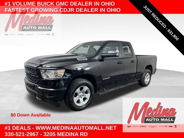 2023 RAMT RAMT1500 NA in Diamond Black Crystal Pearlcoat — front three-quarter view