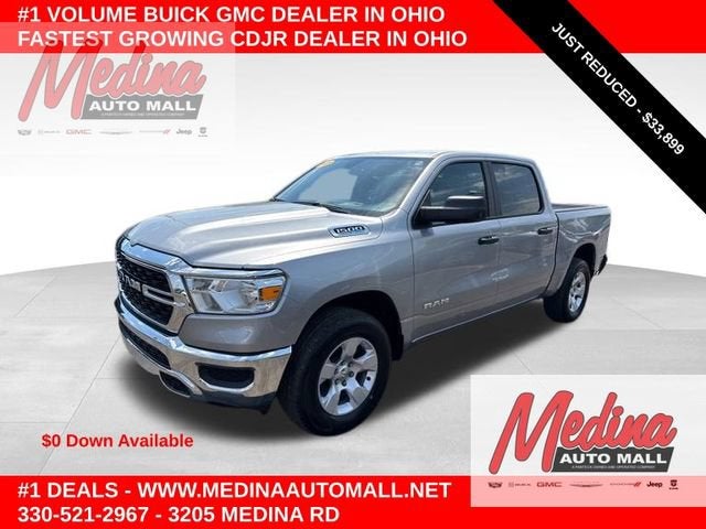 2023 RAM 1500 Big Horn in Billet Silver Metallic Clearcoat — front three-quarter view