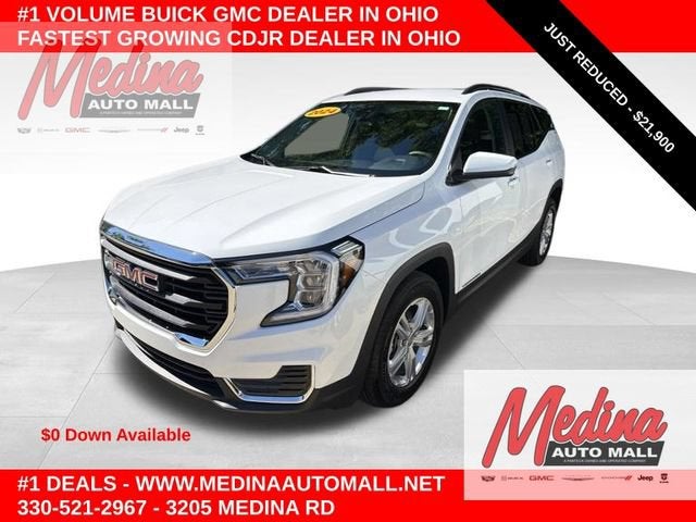 2024 GMC Terrain SLE in Summit White — front three-quarter view