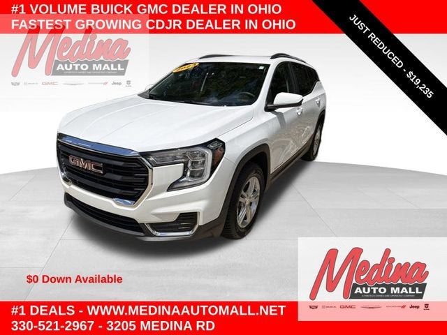 2023 GMC Terrain SLE in Summit White — front three-quarter view